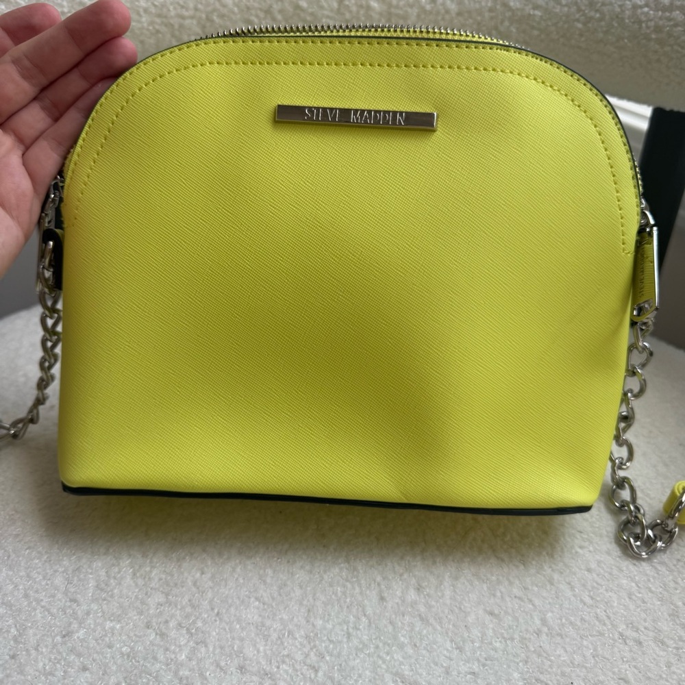 Steve Madden Vibrant Yellow Crossbody Bag